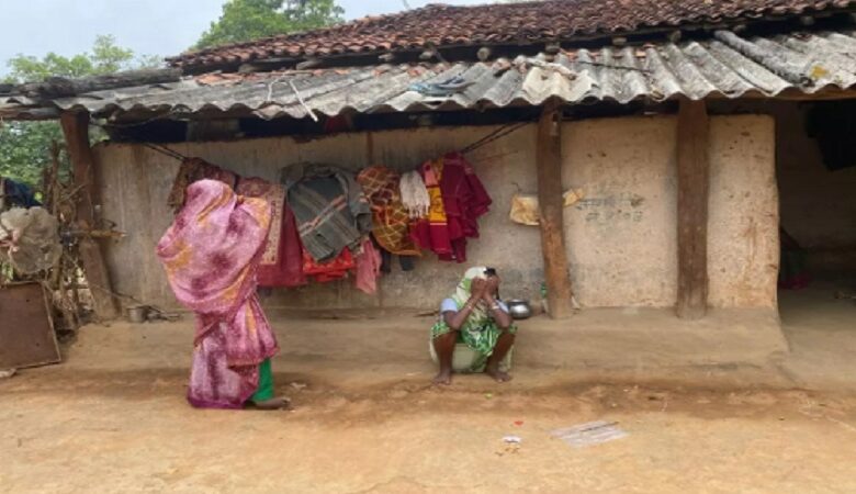स्टाफ नर्स की लापरवाही से माँ-बच्चे की मौत स्टाफ नर्स की लापरवाही से माँ-बच्चे की मौत