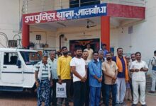 चार करोड़ की सड़क को किसान ने बनाया खेत, पढ़े पूरी खबर