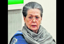 सोनिया गाँधी की तबीयत बिगड़ी हॉस्पिटल में भर्ती