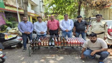 हर्ष प्राइड कॉलोनी में आबकारी विभाग की बड़ी कार्रवाई, अवैध शराब के साथ तस्कर गिरफ्तार