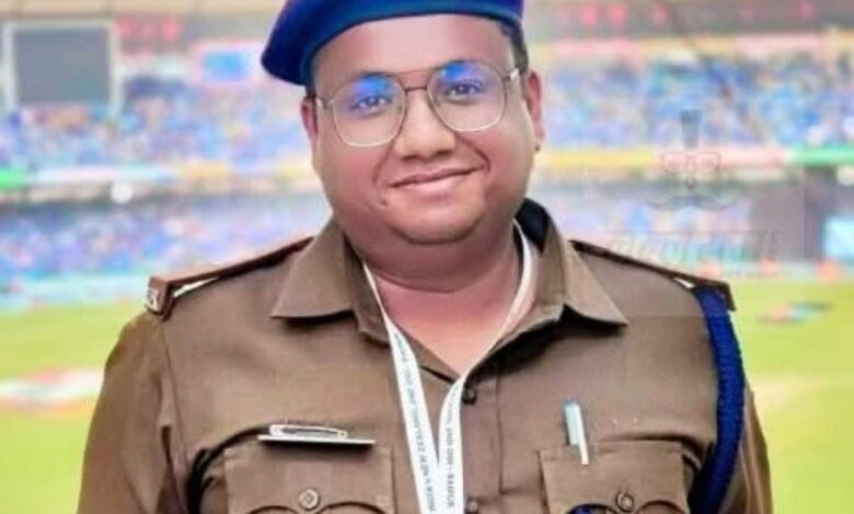 IED की चपेट में आने से एडिशनल एसपी राव शहीद IED की चपेट में आने से एडिशनल एसपी राव शहीद