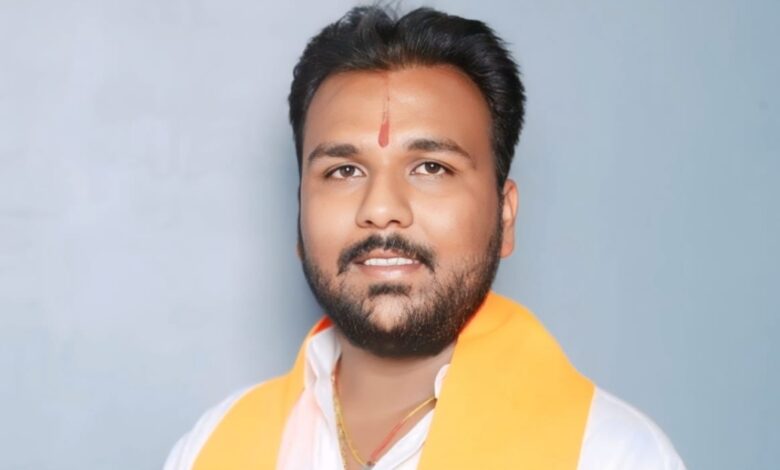 सनातनी सेना प्रमुख हरीश ने किया कैलाश विजयवर्गीय के बयान का समर्थन सनातनी सेना प्रमुख हरीश ने किया कैलाश विजयवर्गीय के बयान का समर्थन