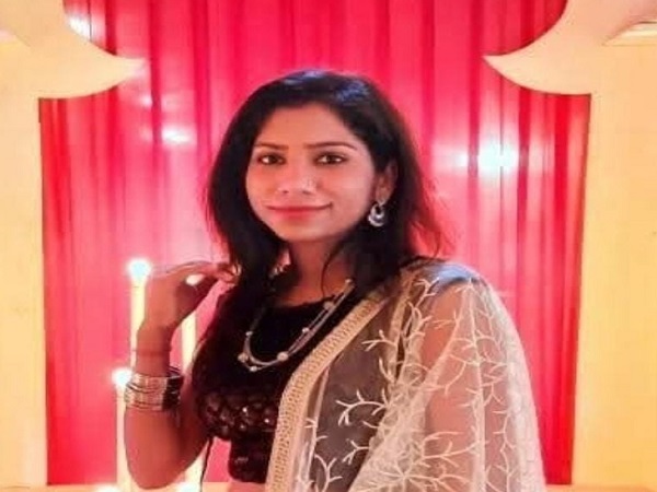 मानसिक रूप से परेशान मेडिकल कॉलेज की छात्रा ने फांसी लगाईं मानसिक रूप से परेशान मेडिकल कॉलेज की छात्रा ने फांसी लगाईं