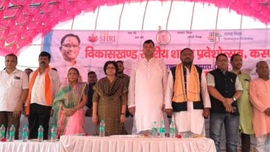शाला प्रवेशोत्सव कार्यक्रम बीच में छोड़कर लौटे विधायक, पढ़े पूरी खबर