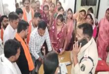 कांग्रेस नेता के खिलाफ FIR, पढ़े पूरी खबर