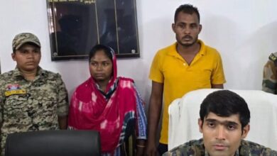 सरकारी स्कूल के छात्रों के बीच खूनी संघर्ष, 7वीं के छात्र ने किया ब्लेड से हमला