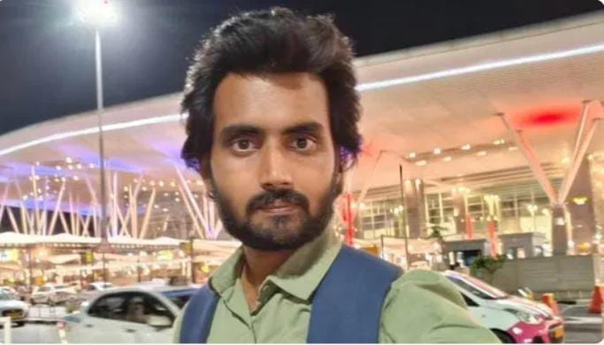 नौकरी के लिए मलेशिया गए बेटे से माता-पिता का टूटा संपर्क, परिजन चिंतित नौकरी के लिए मलेशिया गए बेटे से माता-पिता का टूटा संपर्क, परिजन चिंतित