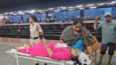 सीट को लेकर दो महिला यात्रियों के बीच ट्रैन में हुई मारपीट