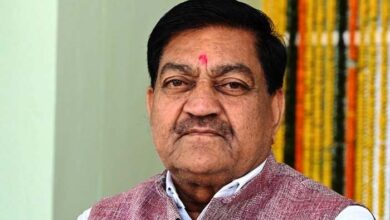 कांग्रेस विधायकों ने धान उठाव पर खाद्य मंत्री को घेरा कांग्रेस विधायकों ने धान उठाव पर खाद्य मंत्री को घेरा