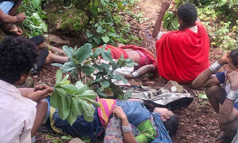 आकाशीय बिजली गिरने से दो महिलाओं की मौत आकाशीय बिजली गिरने से दो महिलाओं की मौत