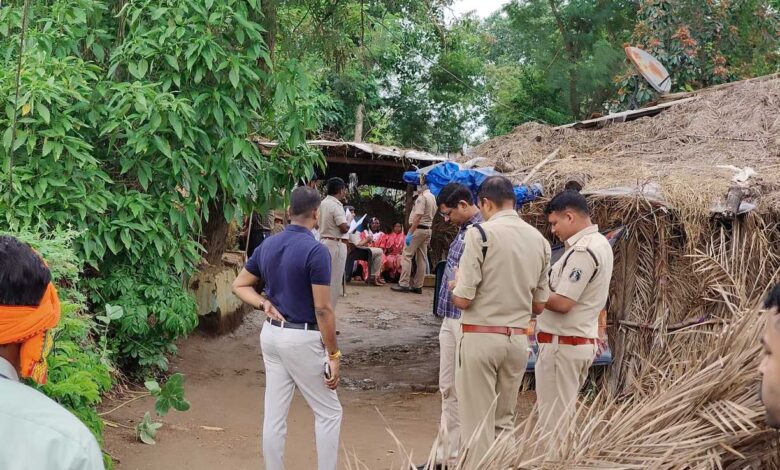 बिरोदा में बुजुर्ग दम्पति की गला रेत कर हत्या बिरोदा में बुजुर्ग दम्पति की गला रेत कर हत्या