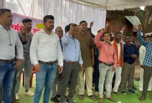 12 सूत्रीय मांगों को लेकर संगीत विश्वविद्यालयके कर्मचारियों ने दिया धरना