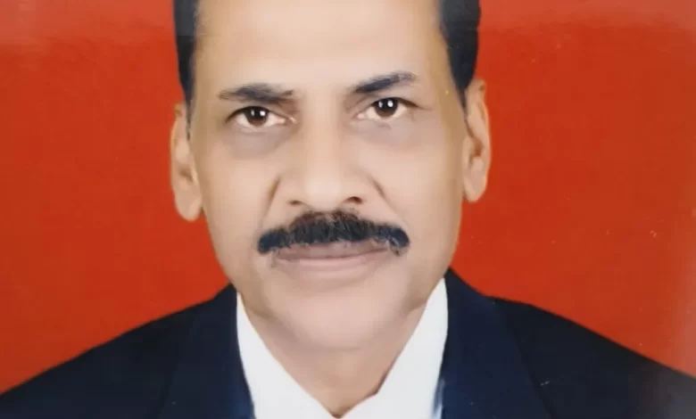 जिला चैंबर ऑफ कॉमर्स एंड इंडस्ट्रीज में अध्यक्ष पद के लिए त्रिकोणीय मुकाबला जिला चैंबर ऑफ कॉमर्स एंड इंडस्ट्रीज में अध्यक्ष पद के लिए त्रिकोणीय मुकाबला