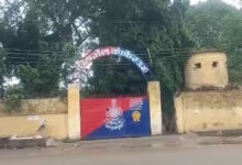 सहायक जेल अधीक्षक व पति पर महिला प्रहरियों ने लगाए प्रताड़ना का आरोप