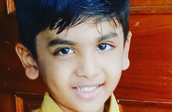 प्राइवेट स्कूलों में नहीं गूंज रहा वंदे मातरम् और अरपा पैरी के धार: रूद्र शर्मा प्राइवेट स्कूलों में नहीं गूंज रहा वंदे मातरम् और अरपा पैरी के धार: रूद्र शर्मा