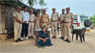 सोशल मीडिया इन्फ्लुएंसर ड्रग तस्करी करते गिरफ्तार