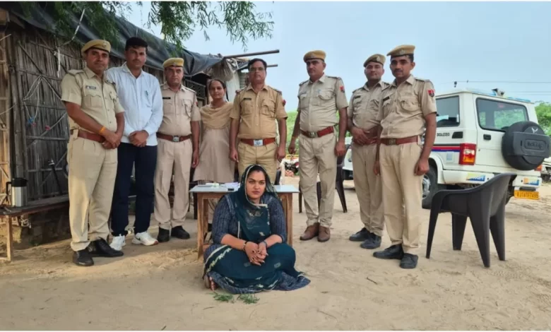 सोशल मीडिया इन्फ्लुएंसर ड्रग तस्करी करते गिरफ्तार सोशल मीडिया इन्फ्लुएंसर ड्रग तस्करी करते गिरफ्तार