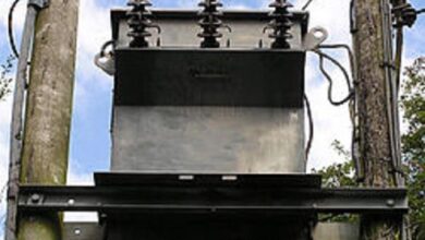 рднреИрдВрд╕ рдЧрд╛реЬрд╛ рдХреА рдорджрдж рд╕реЗ рдкрд╣реБрдВрдЪрд╛ рдЯреНрд░рд╛рдВрд╕рдлрд╛рд░реНрдорд░ рдирд┐рдХрд▓рд╛ реЩрд░рд╛рдм, рдЧреНрд░рд╛рдореАрдг рдПрдХ рдорд╣реАрдиреЗ рд╕реЗ рдЕрдБрдзреЗрд░реЗ рдореЗрдВ рднреИрдВрд╕ рдЧрд╛реЬрд╛ рдХреА рдорджрдж рд╕реЗ рдкрд╣реБрдВрдЪрд╛ рдЯреНрд░рд╛рдВрд╕рдлрд╛рд░реНрдорд░ рдирд┐рдХрд▓рд╛ реЩрд░рд╛рдм, рдЧреНрд░рд╛рдореАрдг рдПрдХ рдорд╣реАрдиреЗ рд╕реЗ рдЕрдБрдзреЗрд░реЗ рдореЗрдВ