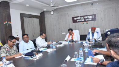 नक्सल प्रभावित इलाकों में सड़क, शिक्षा, स्वास्थ्य और बुनियादी सुविधाओं का हो रहा विस्तार नक्सल प्रभावित इलाकों में सड़क, शिक्षा, स्वास्थ्य और बुनियादी सुविधाओं का हो रहा विस्तार