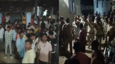 दो गुटों की भिड़ंत में एक युवक की मौत, ग्रामीणों ने किया पुलिस पर पथराव दो गुटों की भिड़ंत में एक युवक की मौत, ग्रामीणों ने किया पुलिस पर पथराव