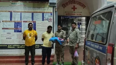 बच्ची के पैदा होते ही मंदिर में छोड़कर चली गयी माँ बच्ची के पैदा होते ही मंदिर में छोड़कर चली गयी माँ