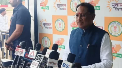दिल्ली से लौटे सीएम साय, बोले- मंत्रिमंडल का विस्तार जल्द होगा दिल्ली से लौटे सीएम साय, बोले- मंत्रिमंडल का विस्तार जल्द होगा