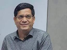 छात्रा के यौन उत्पीड़न के आरोपी डॉक्टर आशीष सिन्हा को सुप्रीम कोर्ट से भी नहीं मिली राहत छात्रा के यौन उत्पीड़न के आरोपी डॉक्टर आशीष सिन्हा को सुप्रीम कोर्ट से भी नहीं मिली राहत