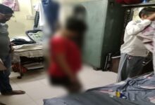 स्कूल जाने को लेकर फटकार से नाराज छात्रा ने फांसी लगाई