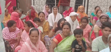 बिजली समस्या : दो पार्षदों ने घेरा ऑफिस, जड़ा ताला बिजली समस्या : दो पार्षदों ने घेरा ऑफिस, जड़ा ताला