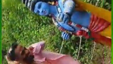 नशेड़ियों ने किया भगवन की मूर्तियों के साथ छेड़छाड़, हिन्दुओ में आक्रोश