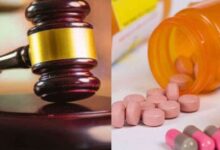 फार्मासिस्ट की अनुपस्थिति में चपरासी बांट रहा दवाइयां फार्मासिस्ट की अनुपस्थिति में चपरासी बांट रहा दवाइयां