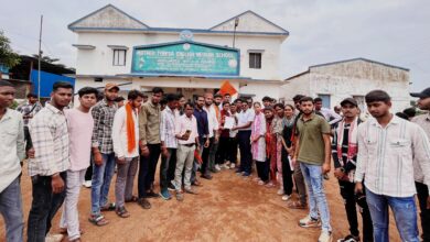 ‘राधे-राधे’ कहने पर 3 वर्ष की बच्ची के साथ अमानवीय व्यवहार — ABVP ने जताया कड़ा विरोध ‘राधे-राधे’ कहने पर 3 वर्ष की बच्ची के साथ अमानवीय व्यवहार — ABVP ने जताया कड़ा विरोध