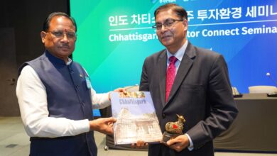 राजदूत से राज्य में स्टील, माइनिंग, इलेक्ट्रॉनिक्स और फ़ूड प्रोसेसिंग में निवेश पर की चर्चा राजदूत से राज्य में स्टील, माइनिंग, इलेक्ट्रॉनिक्स और फ़ूड प्रोसेसिंग में निवेश पर की चर्चा