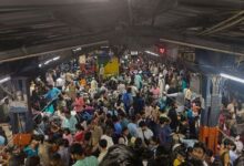 यात्री के सर भारी सामान गिरने के कारण मची थी भगदड़, संसद में रखी रिपोर्ट