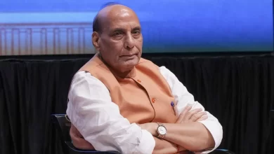 राहुल गांधी को रक्षा मंत्री की चुनौती, अगर सबूतों का एटम बम है तो तुरंत फोड़ दे राहुल गांधी को रक्षा मंत्री की चुनौती, अगर सबूतों का एटम बम है तो तुरंत फोड़ दे