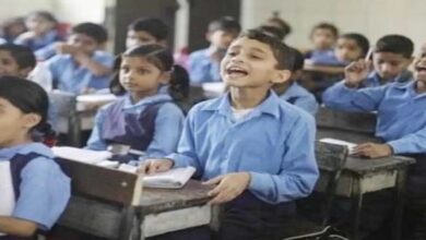 गतौरी स्कूल एक शिक्षक के भरोसे गतौरी स्कूल एक शिक्षक के भरोसे