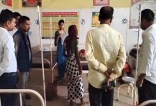 दर्द से तड़पती महिला ने सामुदायिक स्वस्थ्य केंद्र के फर्श पर दिया बच्चे को जन्म, डॉक्टर और स्टाफ अनुपस्थित