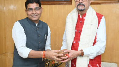 рд░рд╛рдЬреНрдпрдкрд╛рд▓ рд╕реЗ рдЙрдЪреНрдЪ рд╢рд┐рдХреНрд╖рд╛ рдордВрддреНрд░реА рд╡рд░реНрдорд╛ рдиреЗ рдХреА рднреЗрдВрдЯ рд░рд╛рдЬреНрдпрдкрд╛рд▓ рд╕реЗ рдЙрдЪреНрдЪ рд╢рд┐рдХреНрд╖рд╛ рдордВрддреНрд░реА рд╡рд░реНрдорд╛ рдиреЗ рдХреА рднреЗрдВрдЯ