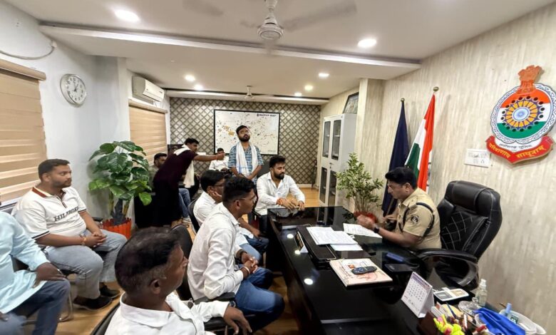 अवैध कबाड़ियों पर कार्रवाई करने जिला युवक कांग्रेस और बिरगांव मंडल ने एसपी को सौंपा ज्ञापन अवैध कबाड़ियों पर कार्रवाई करने जिला युवक कांग्रेस और बिरगांव मंडल ने एसपी को सौंपा ज्ञापन