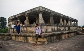 बाइक ट्रेल में देश के सौ राइडर्स बस्तर की समृद्ध संस्कृति से हो रहे परिचित बाइक ट्रेल में देश के सौ राइडर्स बस्तर की समृद्ध संस्कृति से हो रहे परिचित