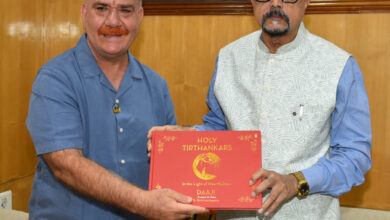 राज्यपाल डेका से हार्टफुलनेस संस्थान के डायरेक्टर ने की भेंट