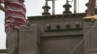 सीएम कैंप कार्यालय की पहल से अंधेरे में डूबा गांव हुआ रोशन