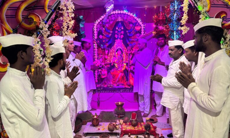 केन्द्रीय जेल में माँ दुर्गा की भक्ति, 802 बंदियों ने रखा व्रत केन्द्रीय जेल में माँ दुर्गा की भक्ति, 802 बंदियों ने रखा व्रत