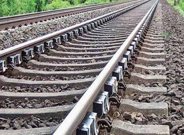 खरसिया-नया रायपुर -परमालकसा रेल लाईन प्रभावित ग्रामों की जमीन की खरीदी -बिक्री पर लगा प्रतिबंध हटा खरसिया-नया रायपुर -परमालकसा रेल लाईन प्रभावित ग्रामों की जमीन की खरीदी -बिक्री पर लगा प्रतिबंध हटा