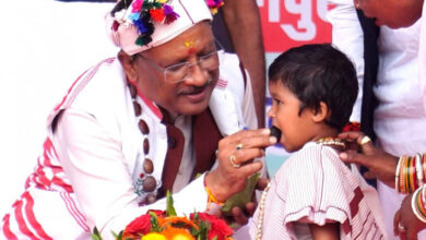 धुरवा समाज के नुआखाई मिलन समारोह में दिखा सीएम का आत्मीय और वात्सल्यपूर्ण रूप