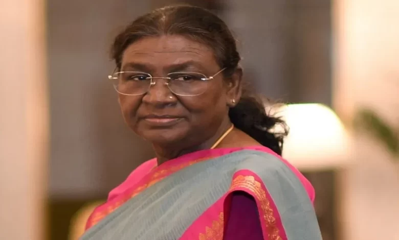 राष्ट्रपति द्रौपदी मुर्मू का मथुरा दौरा: सुरक्षा व्यवस्था का जायजा राष्ट्रपति द्रौपदी मुर्मू का मथुरा दौरा: सुरक्षा व्यवस्था का जायजा