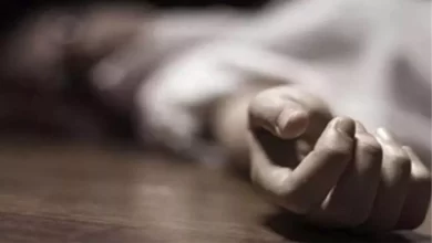 निर्माणाधीन दुकान में अधेड़ की लाश मिली