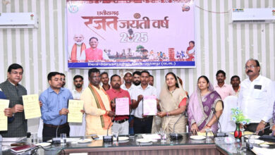 ग्राम पंचायत में डिजिटल सुविधा केंद्र से ग्रामीणों को बैंकिंग सेवाओं का मिल रहा लाभ: लक्ष्मी राजवाड़े