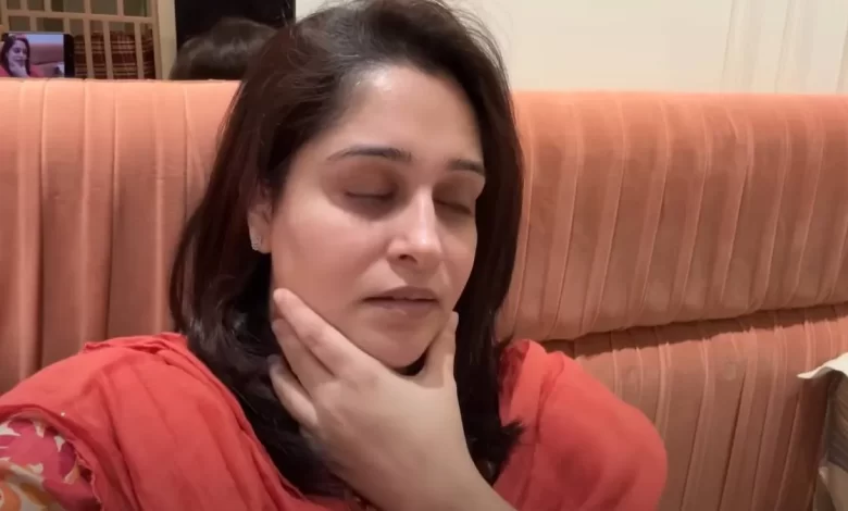 दीपिका कक्कड़ का दर्दनाक संघर्ष: स्टेज 2 लिवर कैंसर से जूझ रही हैं एक्ट्रेस दीपिका कक्कड़ का दर्दनाक संघर्ष: स्टेज 2 लिवर कैंसर से जूझ रही हैं एक्ट्रेस
