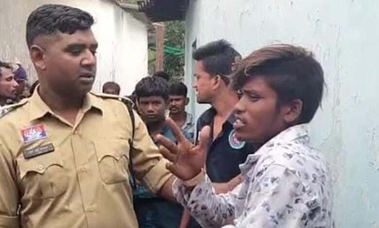 नशे में धुत युवक ने बच्ची को पानी भरे ड्रम में डाला नशे में धुत युवक ने बच्ची को पानी भरे ड्रम में डाला
